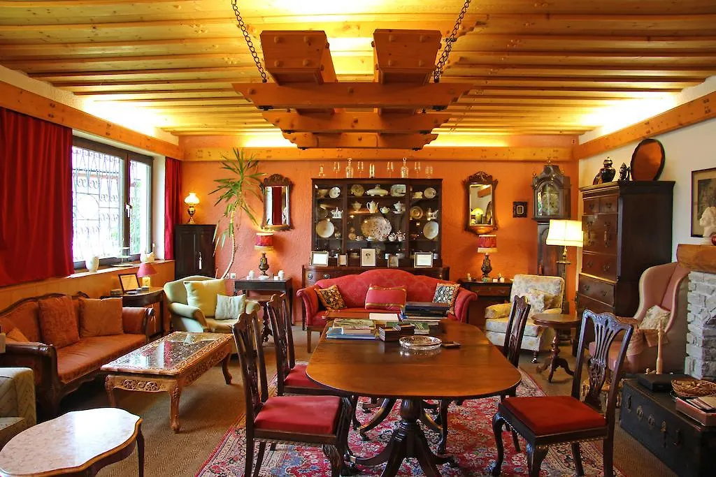 Hotel Alpenkrone-1