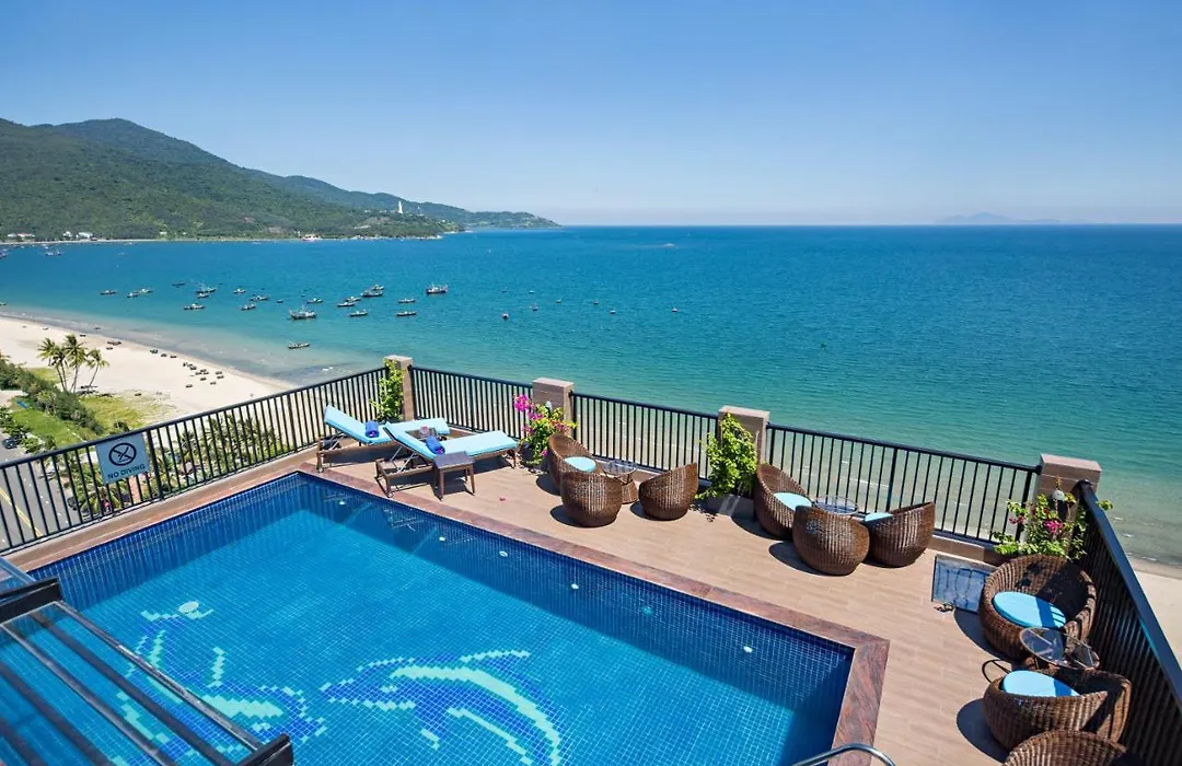 Seashore Hotel & Apartment-1