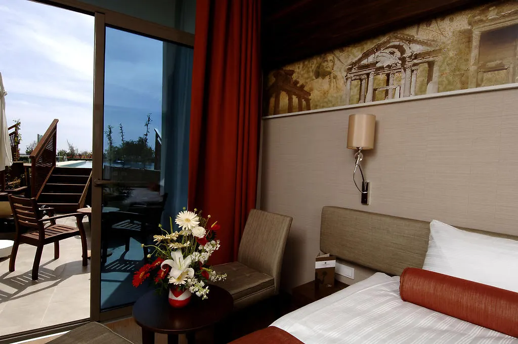 Commodore Elite Suites & Spa Ultra All Inclusive (Adults Only)-1