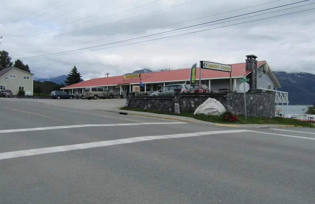Captain'S Choice Motel-1