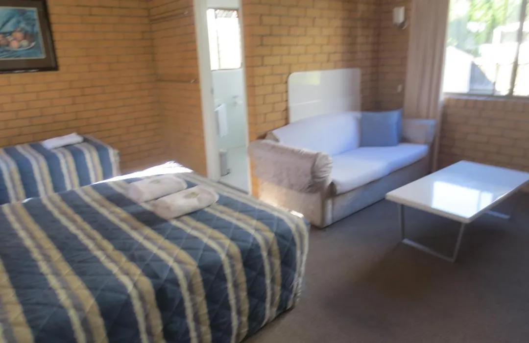 Aspley Pioneer Motel-1