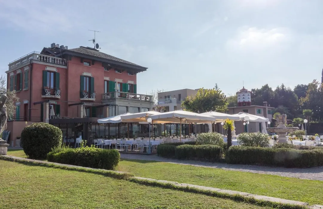 Villa Pioppi Hotel-1
