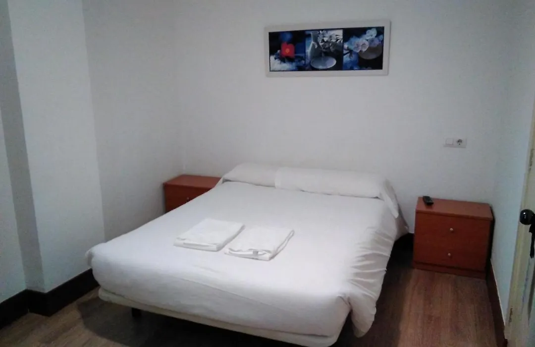 Hostal Ancla Dorada-1