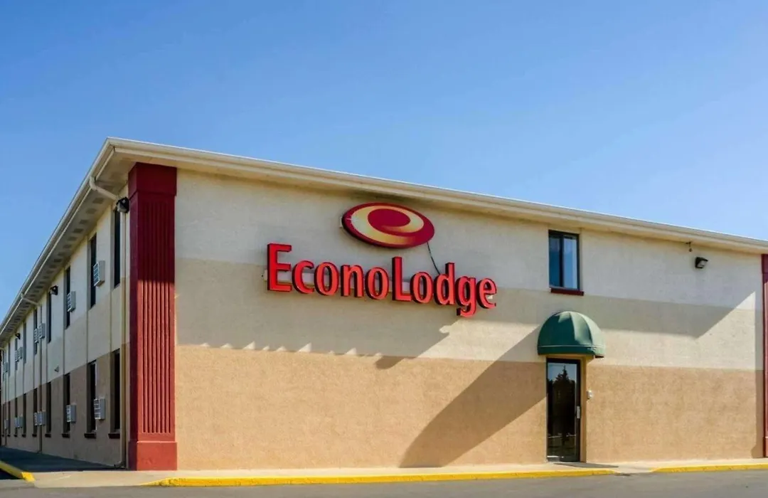 Econo Lodge Ottawa-1