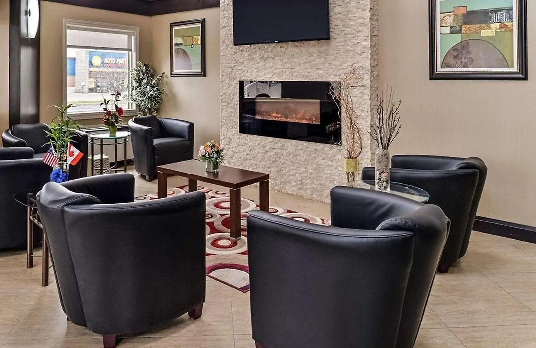 Comfort Inn Brampton-1