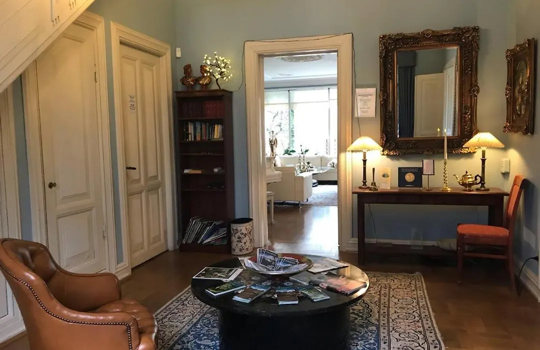 Casa Corner Bed & Breakfast-1