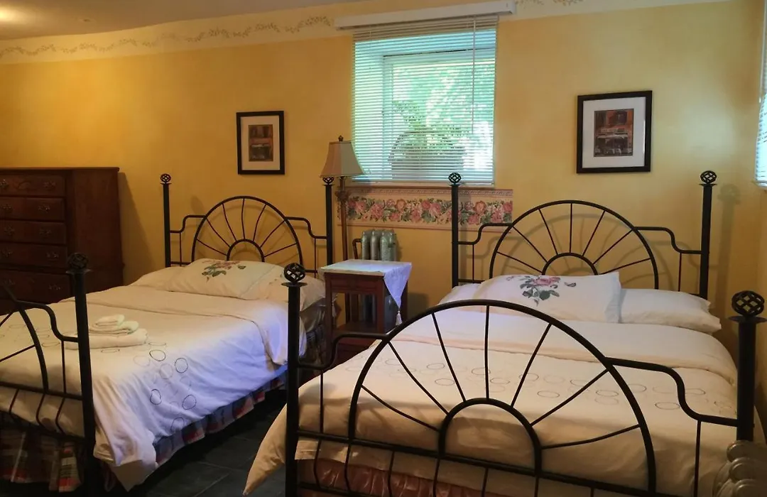 Balfour House-1