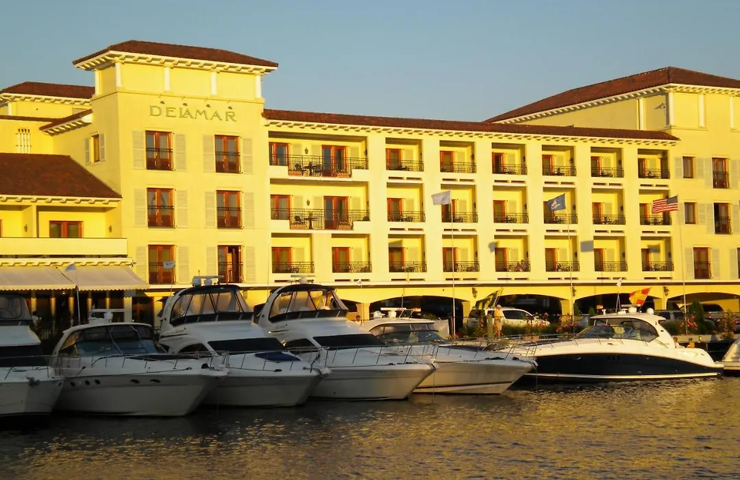 Delamar Greenwich Harbor-1