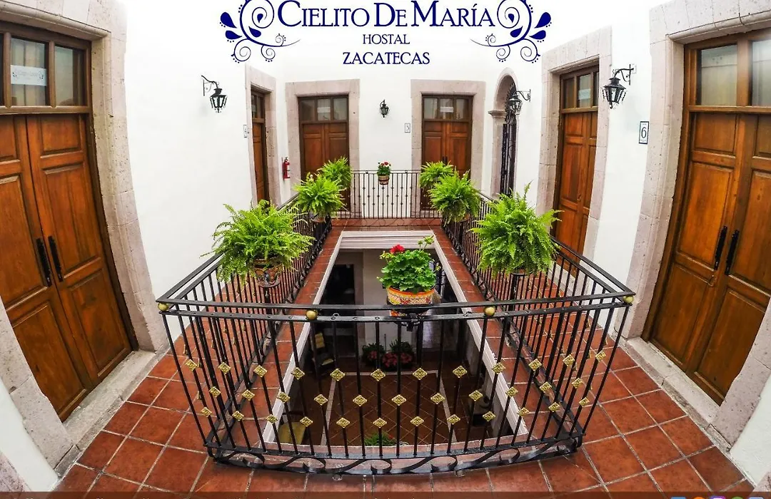 Hostal Cielito De María-1