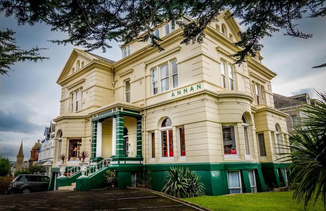 The Annan Hotel-1