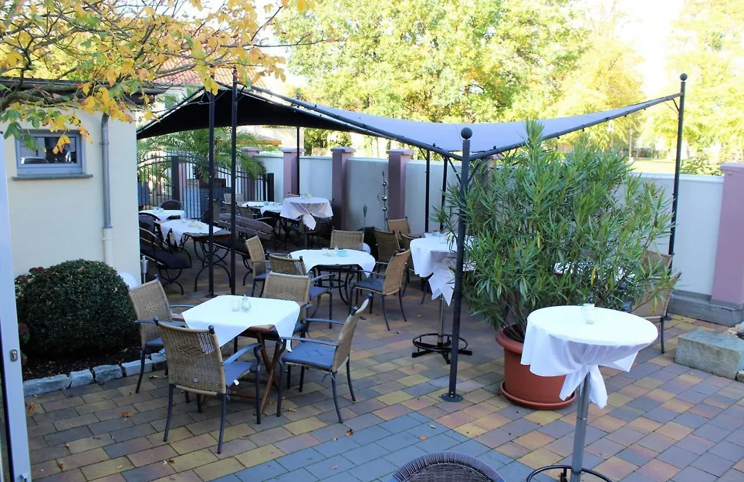 Hotel-Restaurant Saelzerhof-1