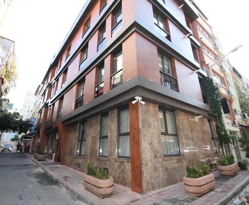 Corner Suite-1