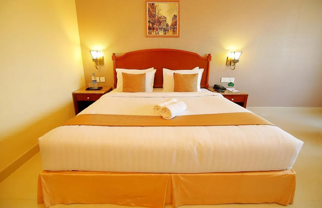 Camelot Hotel-1