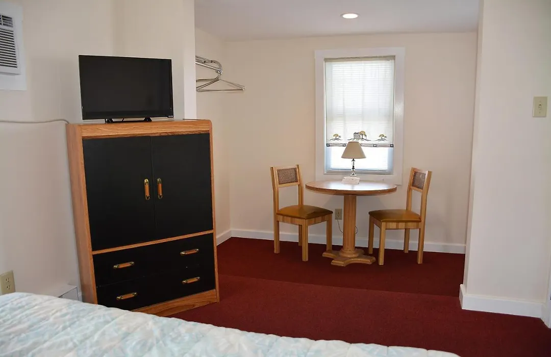 Alouette Beach Resort Economy Rooms-1