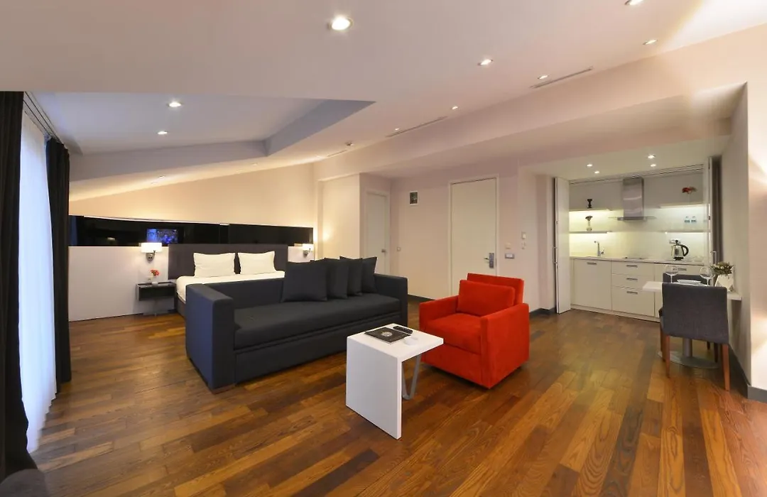 Nish İstanbul Suites&Hotel-1