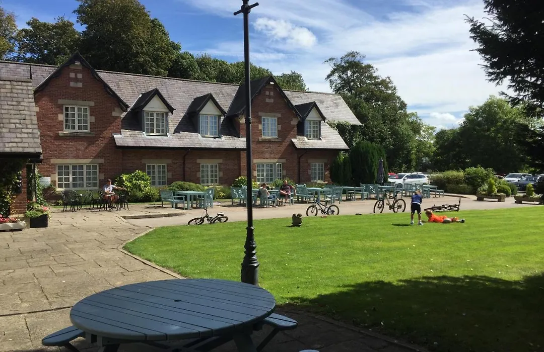 The Villa Country House Hotel-1