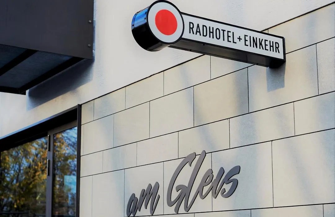 Radhotel am Gleis-1