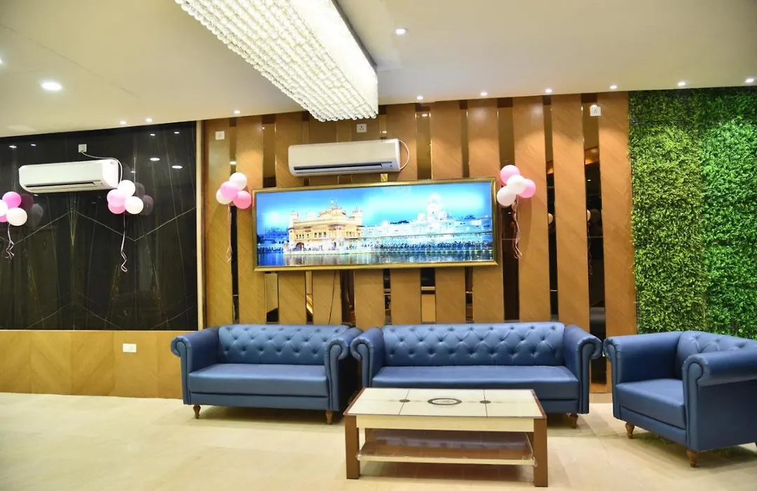 Hotel Oscar-1