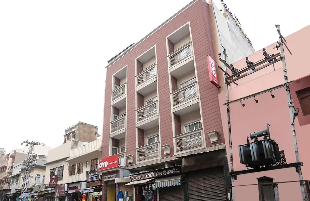 Oyo 10277 Hotel Delux Golden-1