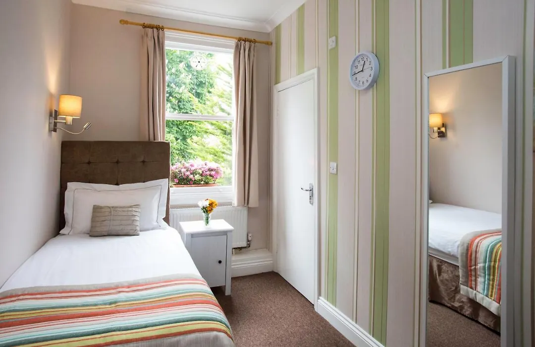 Primrose Guest House-1