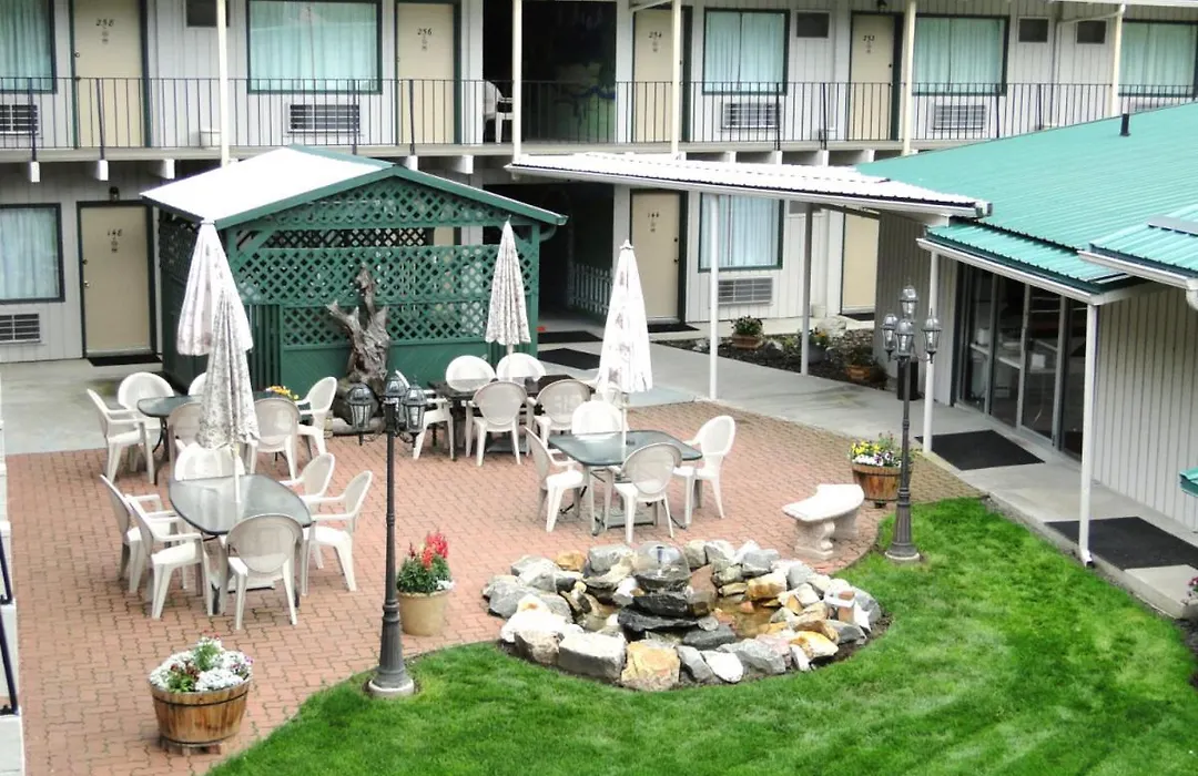 Konkolville Motel-1
