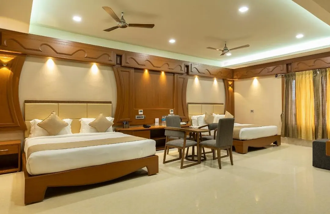 Hotel Arjunaa-1