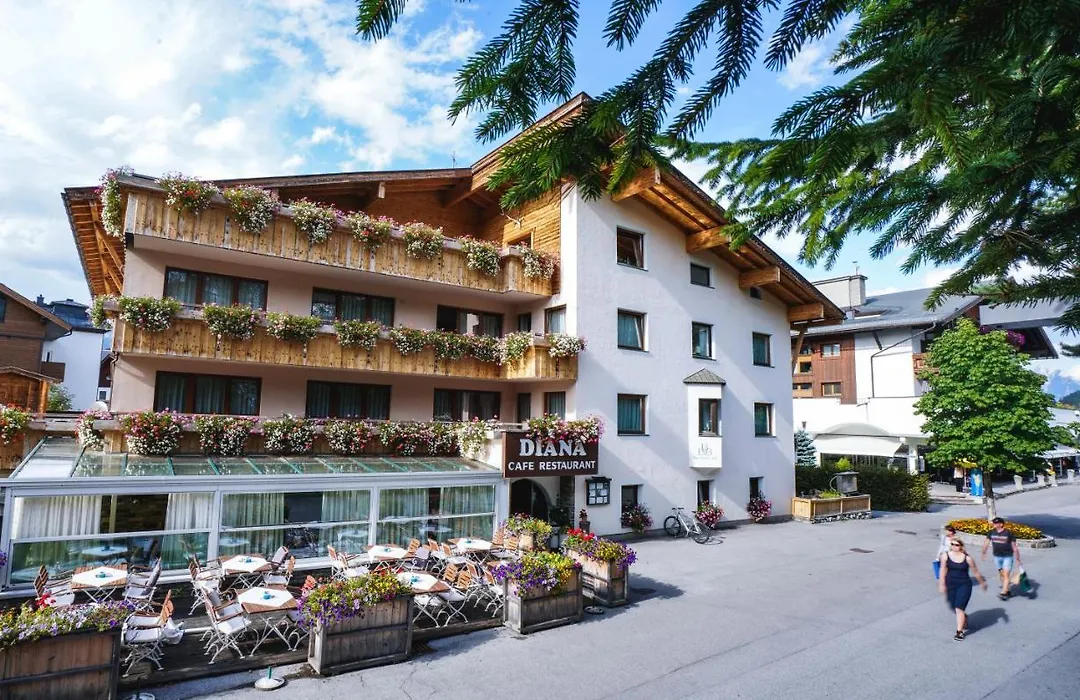 Hotel Diana-1