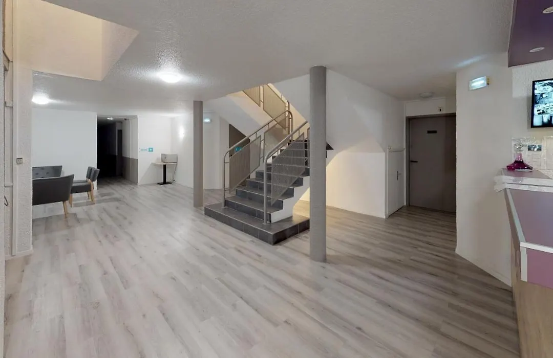 Hôtel du stade ex Kyriad Direct Lille Est Stade Pierre Mauroy-1