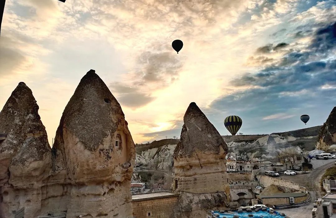 Mosaic Cave Hotel-1