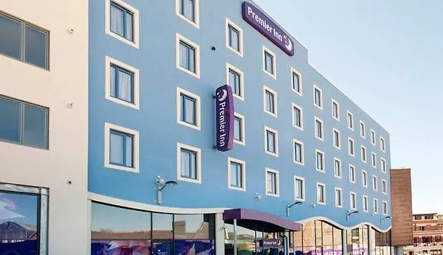 Premier Inn Dorchester-1