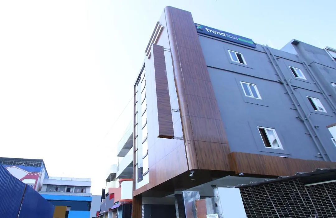 Itsy Hotels Jansi Residency-1