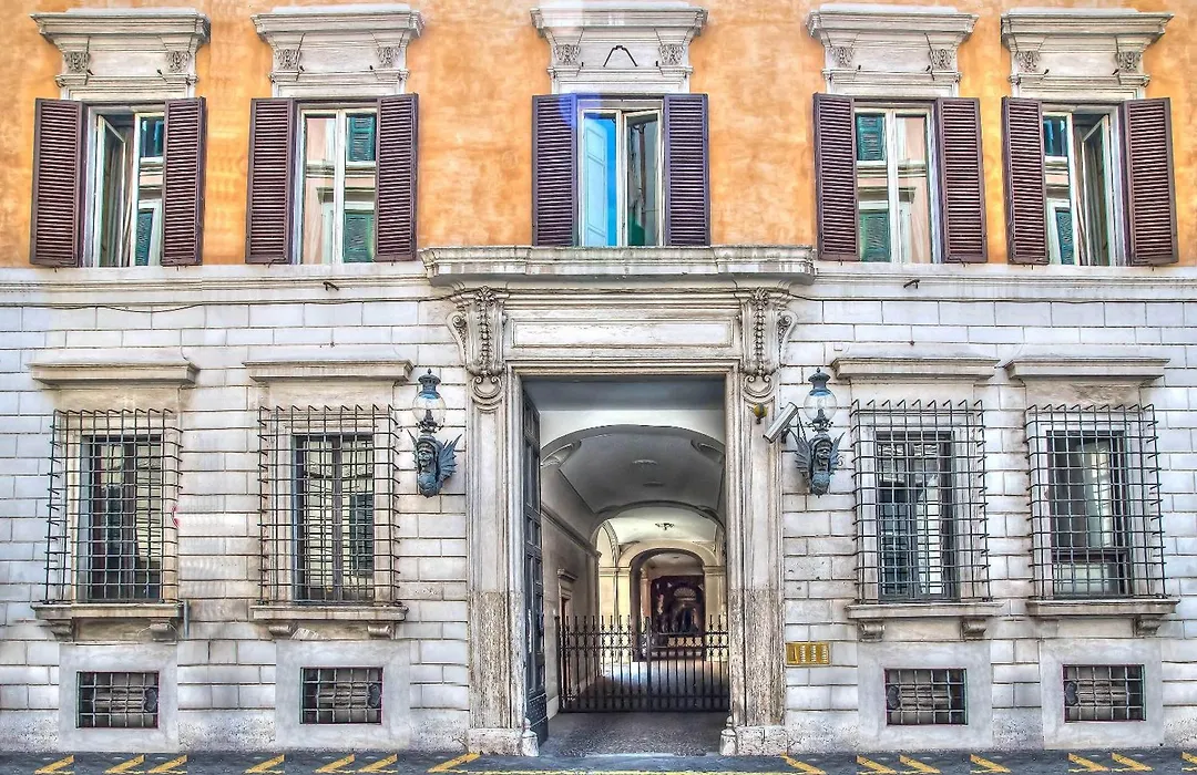 Trevi Rome Suite-1
