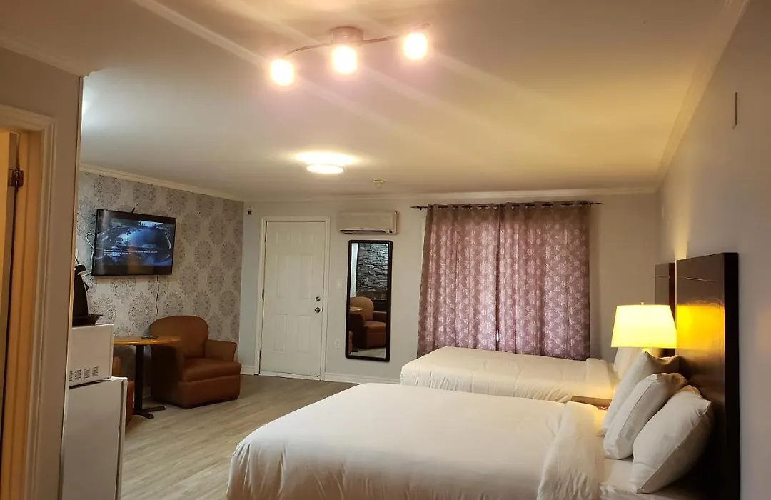 Regency Inn & Suites-1