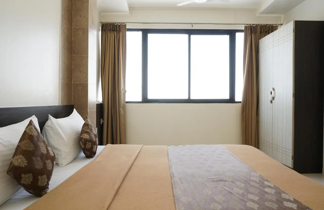 Hotel Pavitra-1