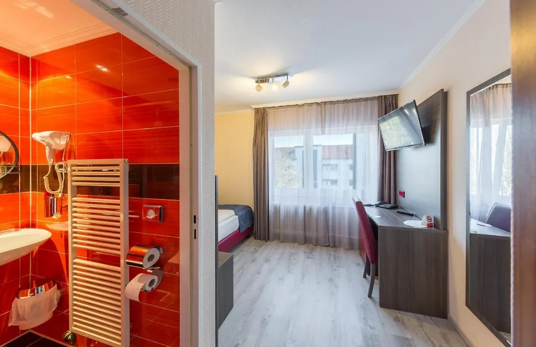 Hotel Klein Frankfurt-1