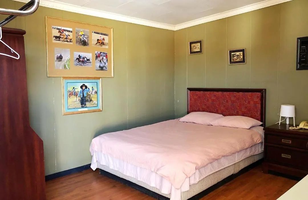 Stampeder Motel-1