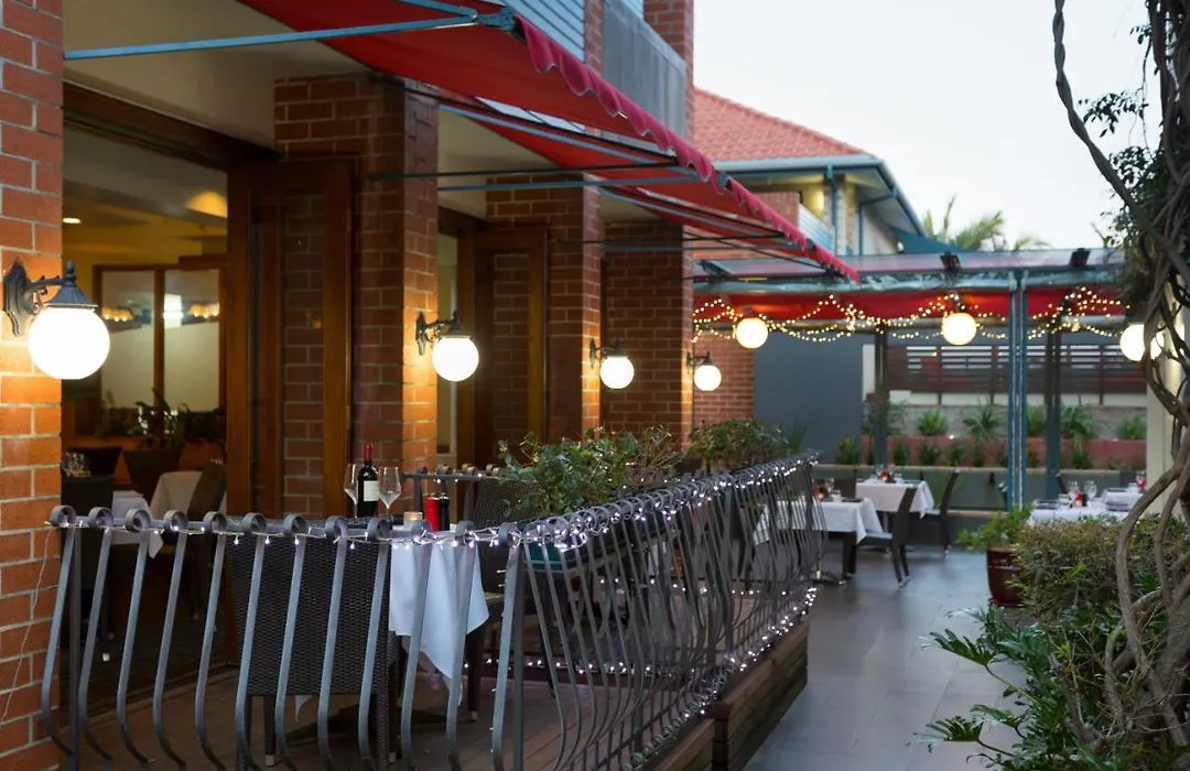 Ramada By Wyndham Brisbane Windsor-1