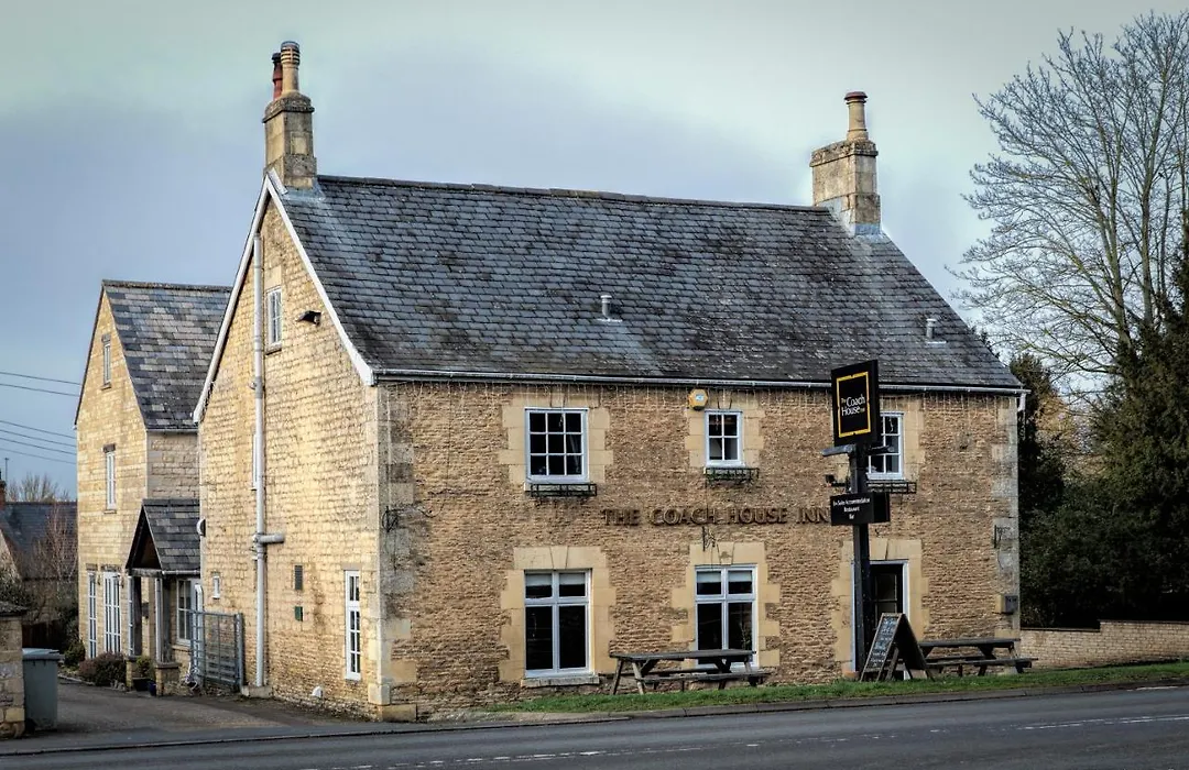 The Coach House Inn-1