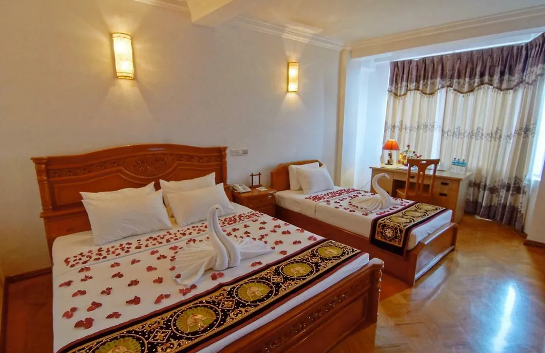 Hotel Mandalay-1