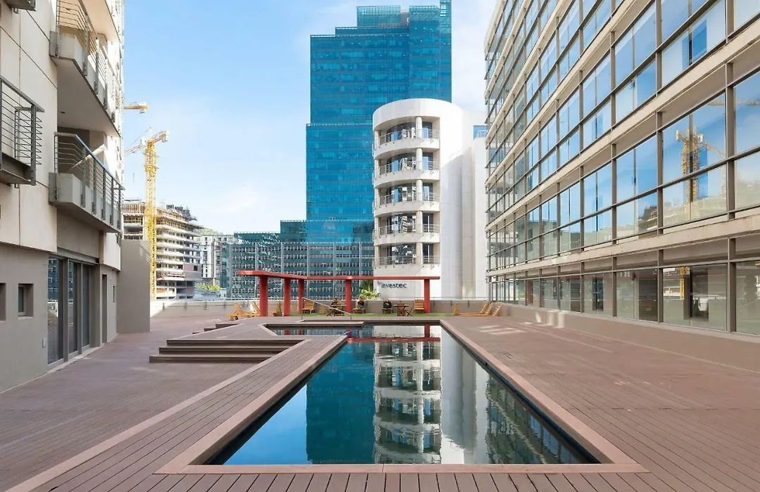 Icon Serviced Apartments Foreshore-1