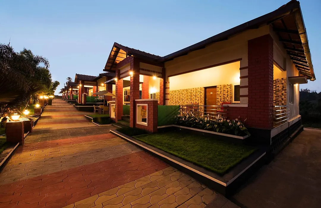 Woodstock Resorts-1