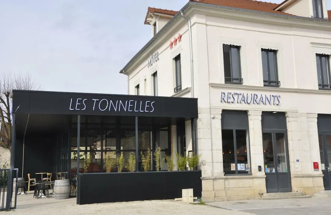 Les Tonnelles-1