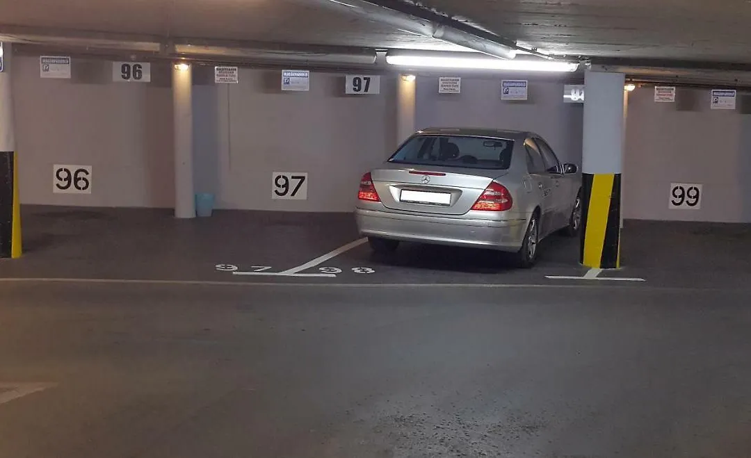 "Hotel 30" Rooms In The Centrum -Free Garage Parking-1