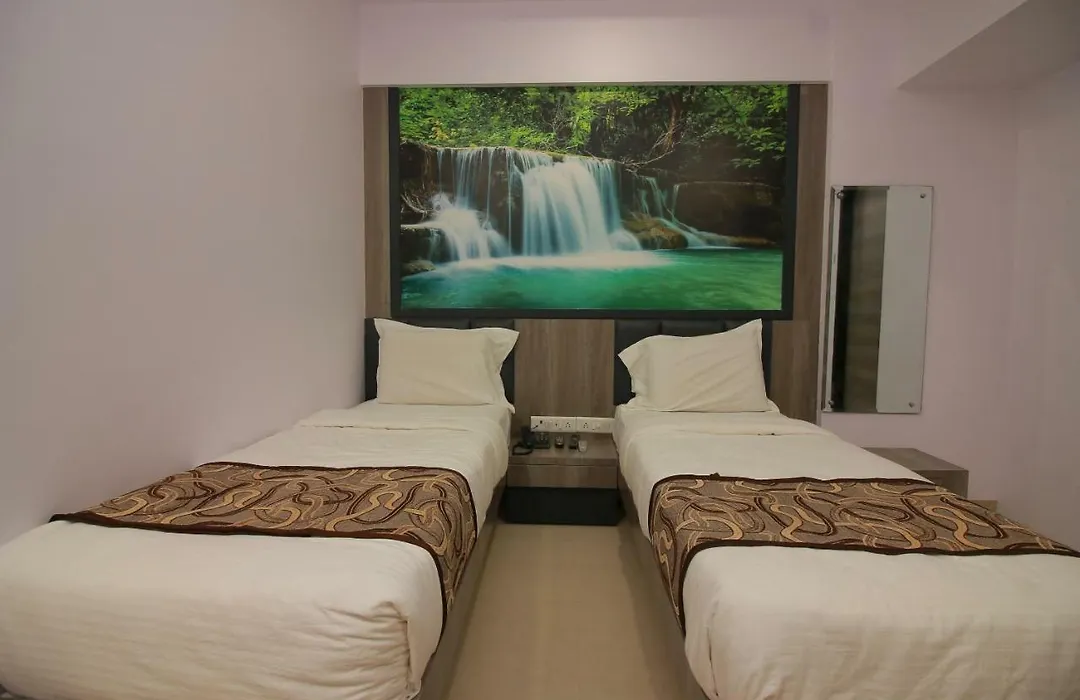 Hotel Apex-1