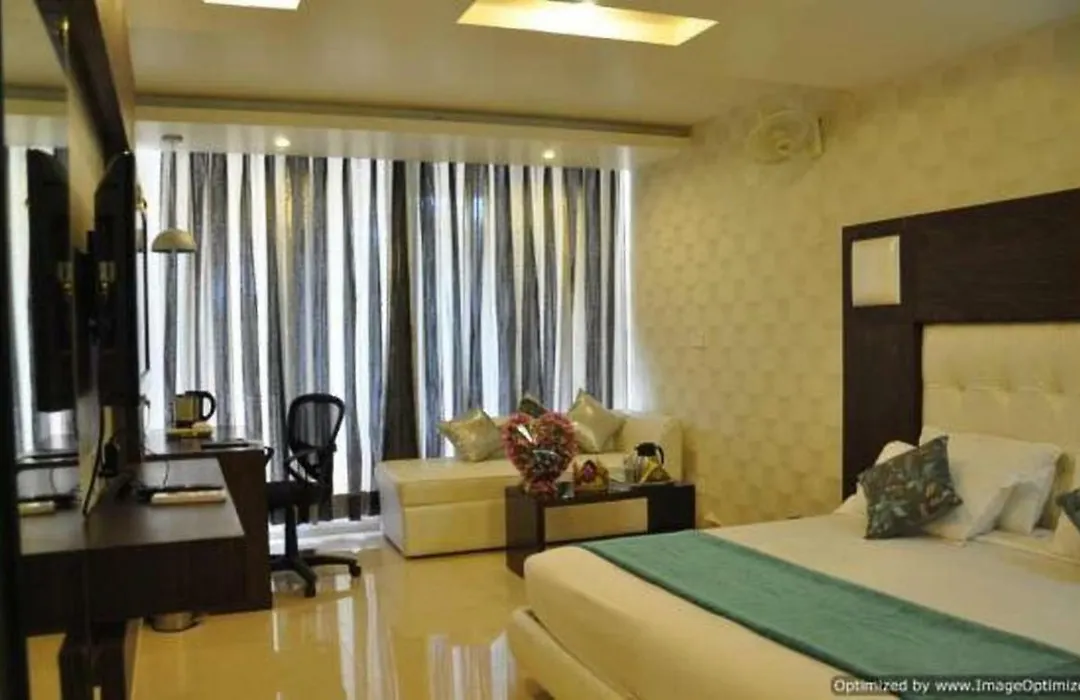 Hotel Diamond Plaza-1