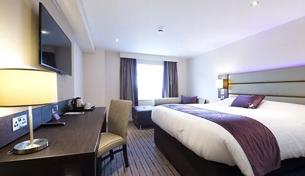 Premier Inn Honiton-1