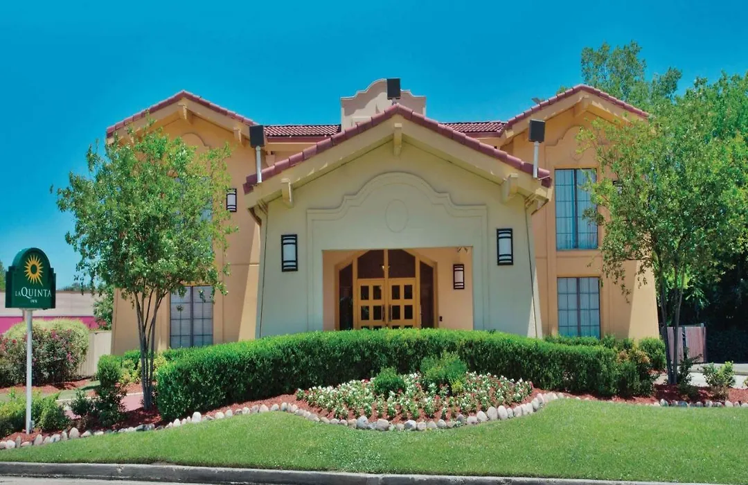 La Quinta Inn By Wyndham Baton Rouge University Area-1