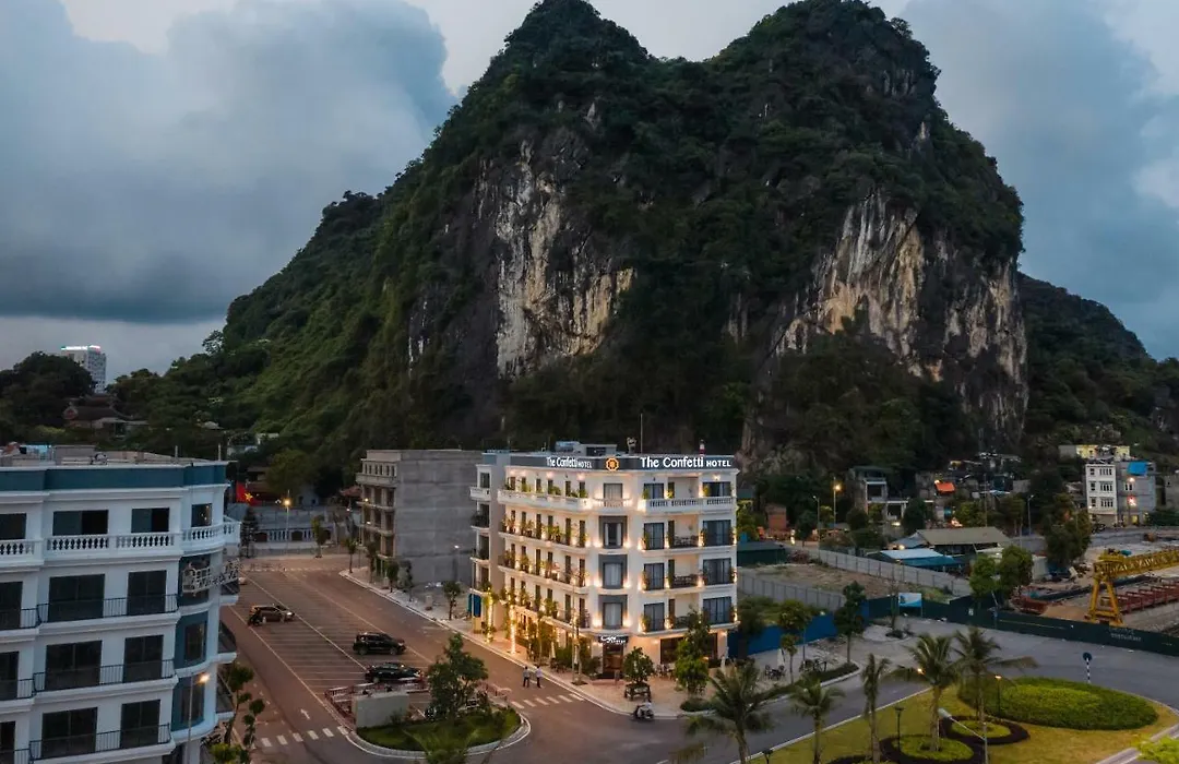 The Confetti Hotel Ha Long-1
