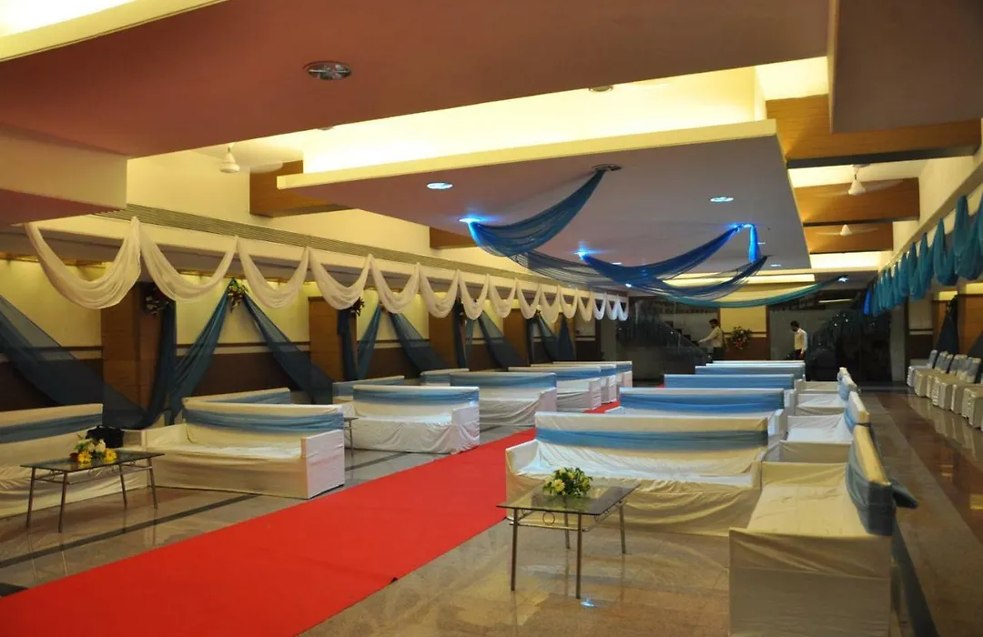 Hotel Sheela Shree Plaza-1