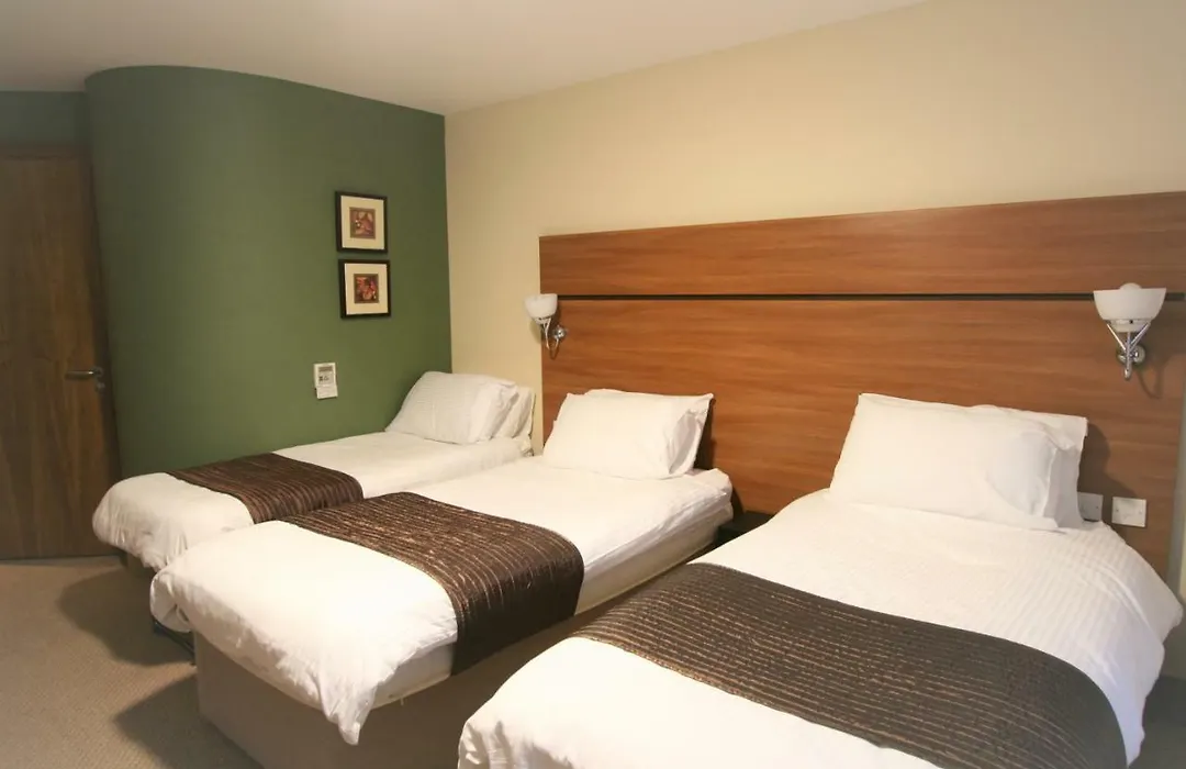Doncaster International Hotel By Roomsbooked-1